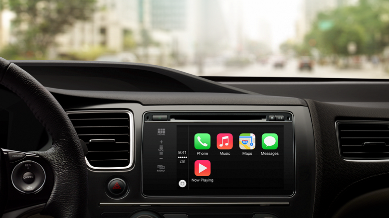 Около половины проданных в первом квартале в США и Европе автомобилей поддерживали Android Auto и Apple CarPlay