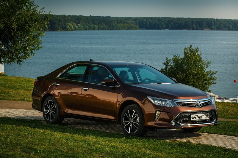 Платформу Яндекс.Авто показали на примере Toyota