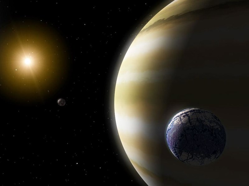 Спутники 121 гигантской экзопланеты могут быть жизнепригодными