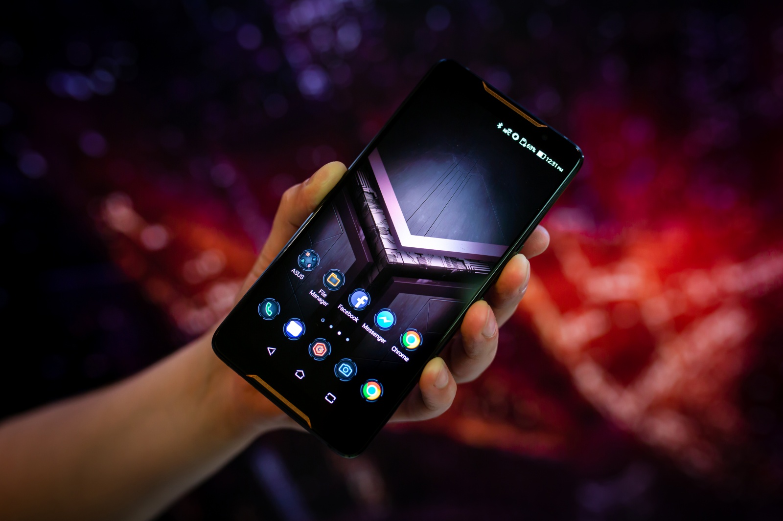 Первый взгляд на геймерский смартфон ASUS ROG Phone - 5