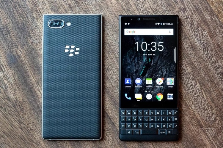 Дебют смартфона BlackBerry KEY2: хорошо знакомый QWERTY-середнячок по цене флагмана