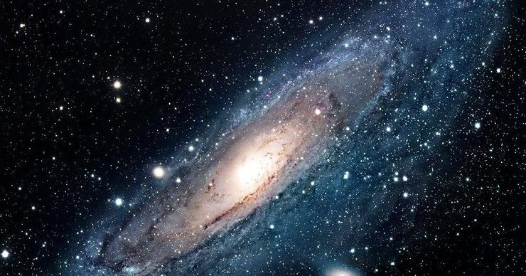 В центре Млечного пути нашли загадочные «раздутые» звезды