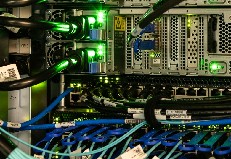 В Национальной лаборатории Ок-Ридж запустили самый быстрый в мире суперкомпьютер Summit - 3 В Национальной лаборатории Ок-Ридж запустили самый быстрый в мире суперкомпьютер Summit - 3