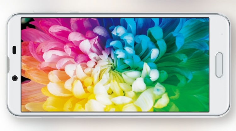 Sharp Aquos Sense Plus: смартфон с IGZO-дисплеем формата FHD+