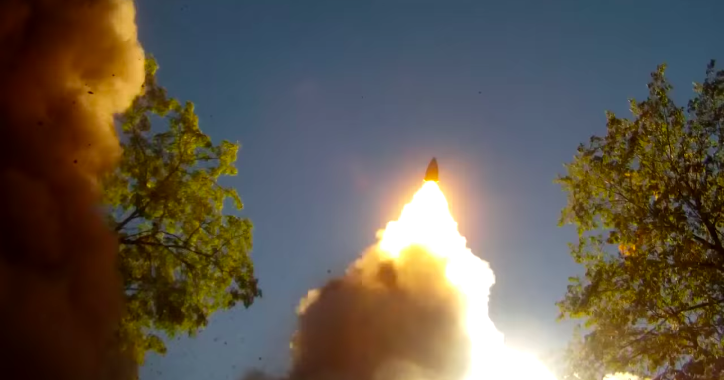 Минобороны показало пуск ракеты «Искандера»