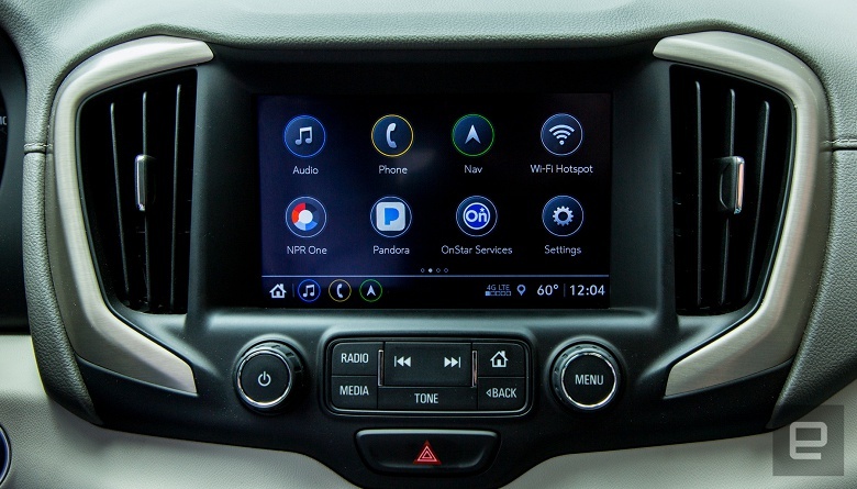 Новая автомобильная информационно-развлекательная система максимально похожа на смартфон 