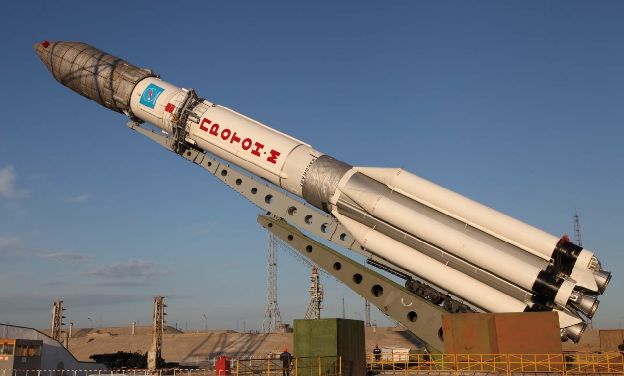 «Роскосмос» объявил о прекращении полетов ракет «Протон» - 1