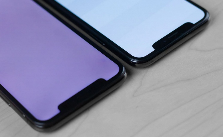Apple нашла второго поставщика экранов для OLED для iPhone