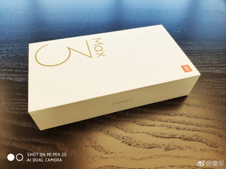 Глава Xiaomi показал фотографию упаковки смартфона Xiaomi Mi Max 3, который могут представить уже сегодня