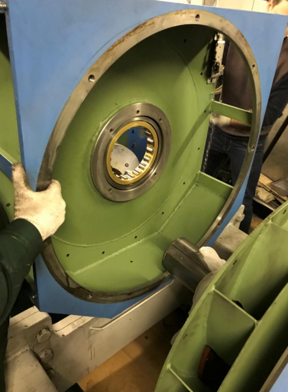 Как мы обслуживали дизель-динамический источник бесперебойного питания - 19 Как мы обслуживали дизель-динамический источник бесперебойного питания - 19