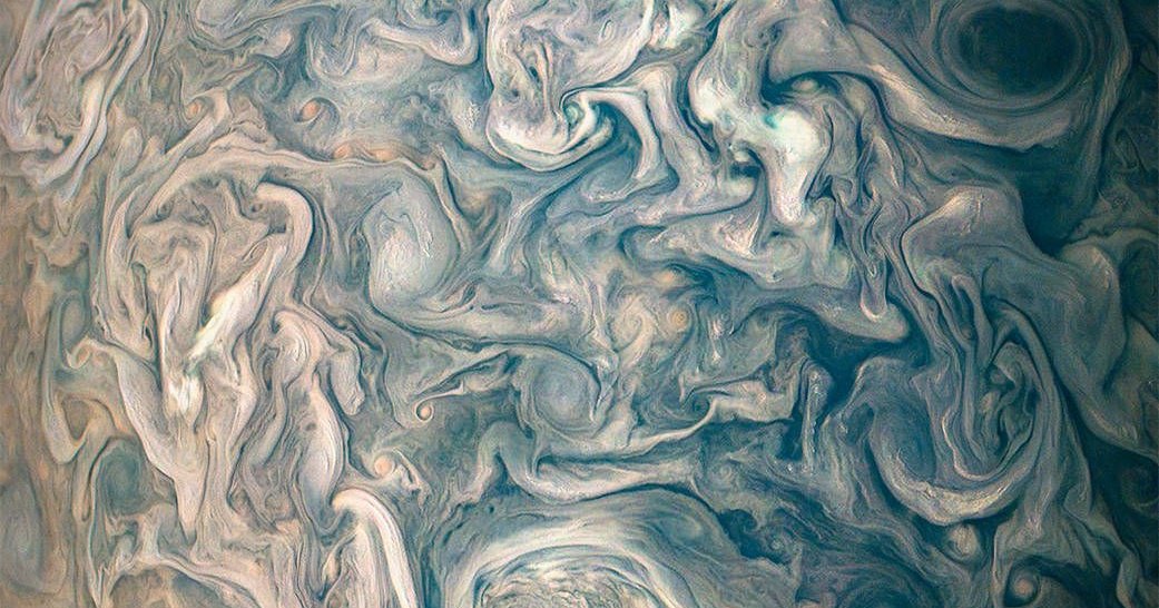 Новая фантастическая фотография облаков Юпитера Новая фантастическая фотография облаков Юпитера