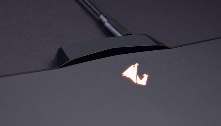 Коврик для мыши Aorus P7 получил подсветку RGB Fusion