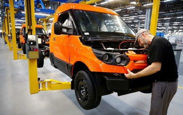 Немецкие автопроизводители рискуют впасть в зависимость от китайских и корейских поставщиков - 1 Немецкие автопроизводители рискуют оказаться в зависимости от сторонних поставщиков аккумуляторов для электромобилей