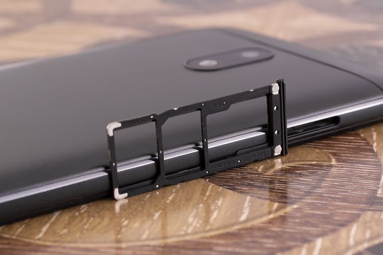 Обзор Vertex Impress Play: тонкий корпус + батарея на 5 000 мАч + неплохие камеры на 16 Мп - 9 Обзор Vertex Impress Play: тонкий корпус + батарея на 5 000 мАч + неплохие камеры на 16 Мп - 9