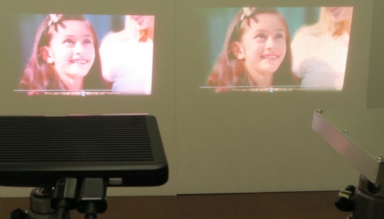 Новые зелёные лазерные диоды Sharp повысят яркость карманных проекторов