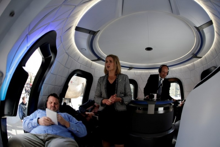 Стоимость билета на суборбитальный полёт Blue Origin составит до 0 000