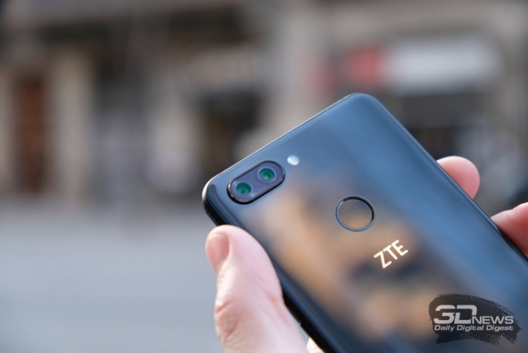 В США отменили запрет на поставку продукции компании ZTE