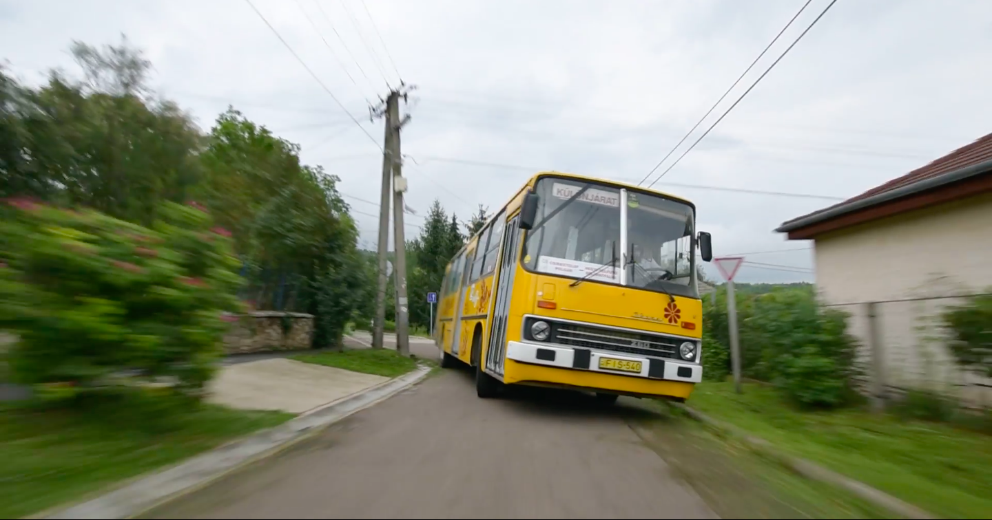 Бешеный «Икарус» промчался по деревне