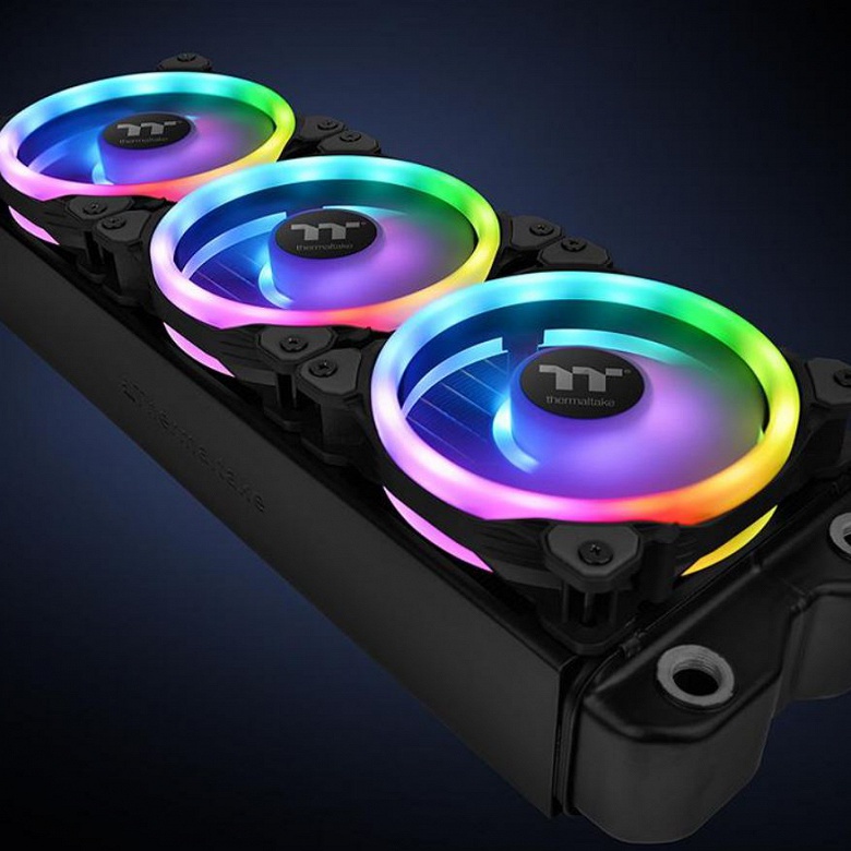 Вентилятор Thermaltake Riing Trio 12 RGB Radiator Fan TT Premium Edition будет поддерживать Alexa