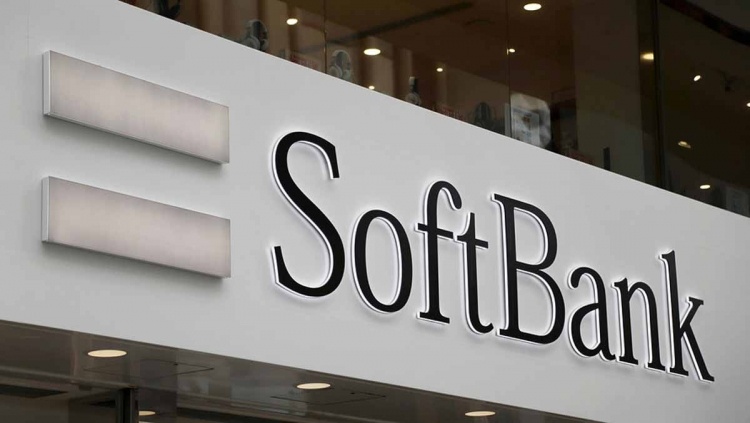 Глава SoftBank назвал глупым запрет Японией сервисов райдшеринга