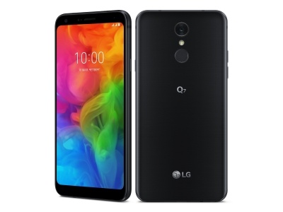 LG Q-серия (2018): объемный звук и прочность