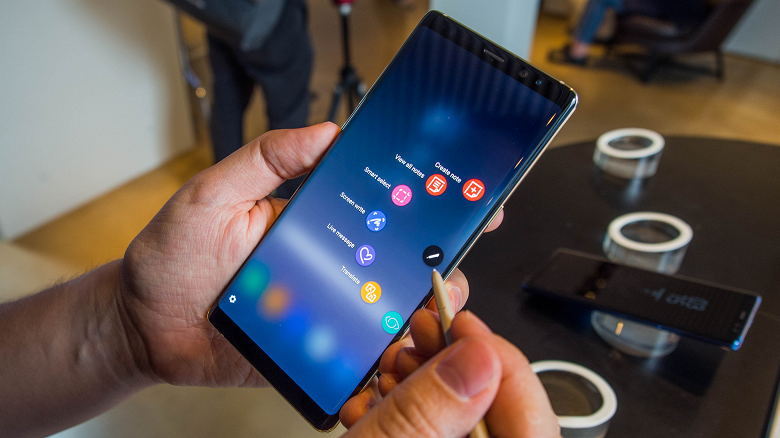 Samsung вынуждена выпустить Galaxy Note9 в начале августа