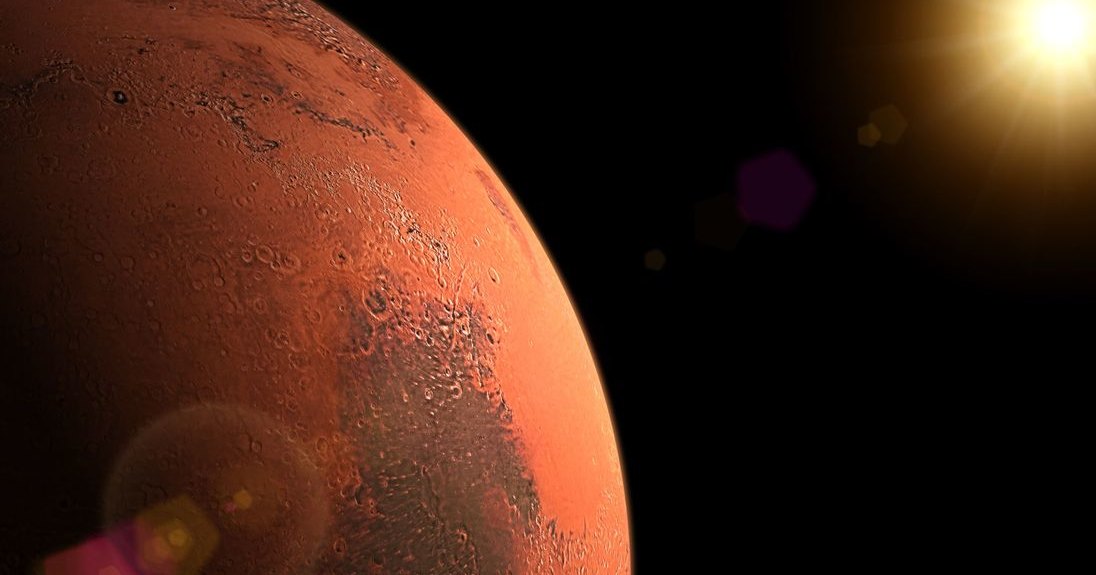 На Марсе нашли подземное озеро с жидкой водой