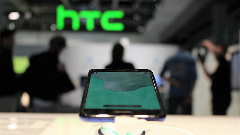 Появились спецификации смартфона HTC U12 Life - 1