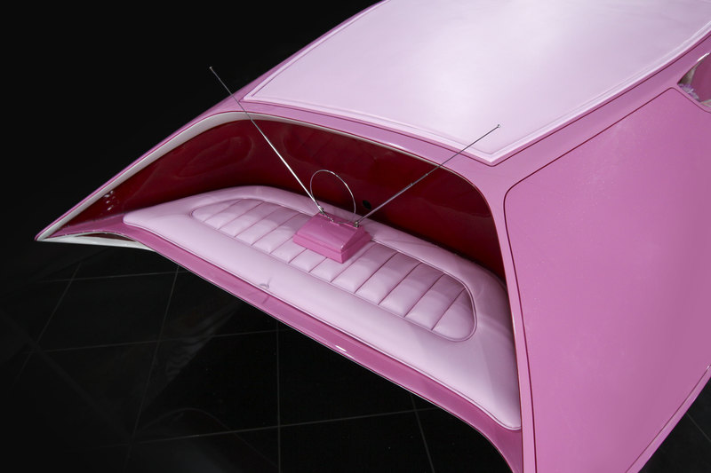 Как выглядел реальный автомобиль «Розовой пантеры»?