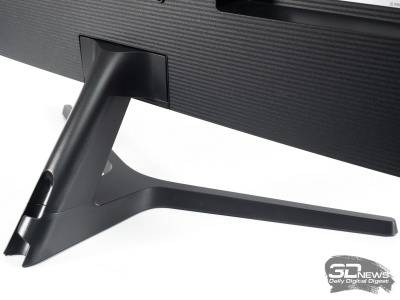 Новая статья: Обзор 31,5-дюймового 4K-монитора Samsung U32J590UQI: долой всё лишнее