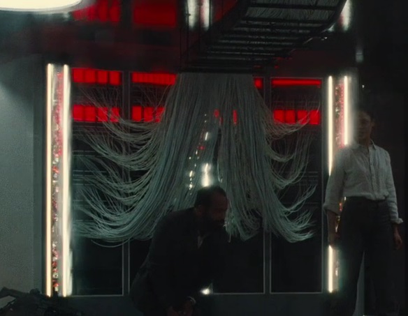 Немного об атрибутах хостов, клавиатуре, коде и СКС в сериале «Мир дикого Запада» (Westworld) - 21 image