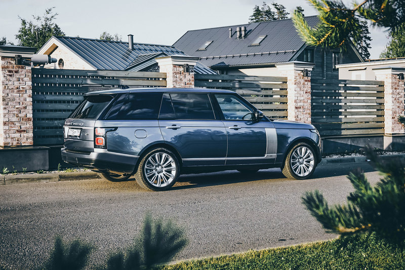 Новая аристократия: тест Range Rover LWB