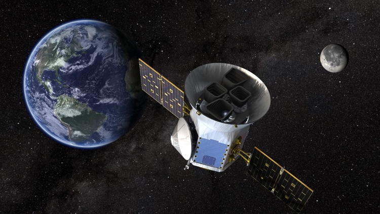 Космическая обсерватория TESS приступила к выполнению научных задач