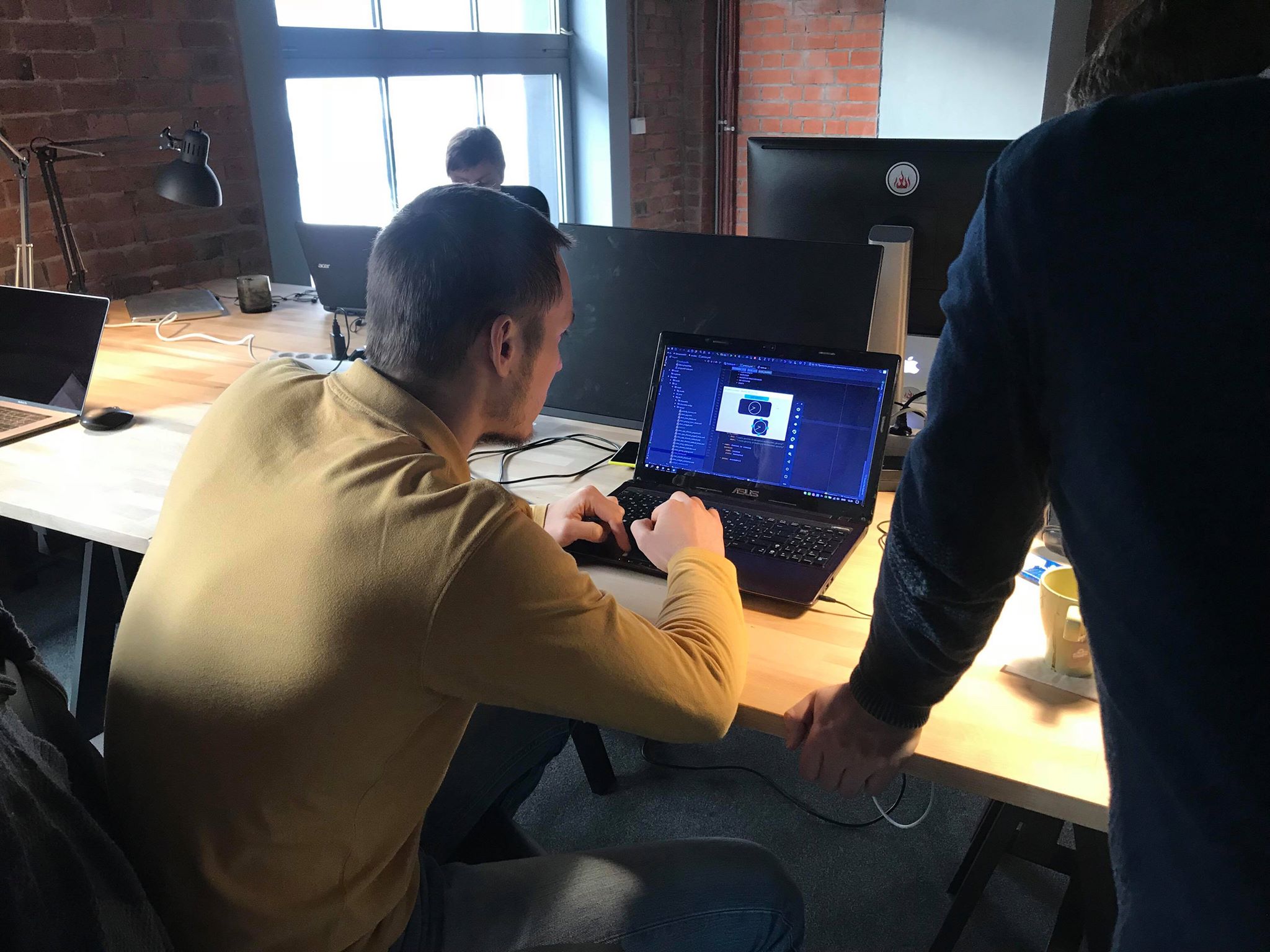 «Кто вчера был монопольным гигантом, завтра может стать никем». Интервью с Евгением Черешневым из Biolink.Tech - 11 «Кто вчера был монопольным гигантом, завтра может стать никем». Интервью с Евгением Черешневым из Biolink.Tech - 11