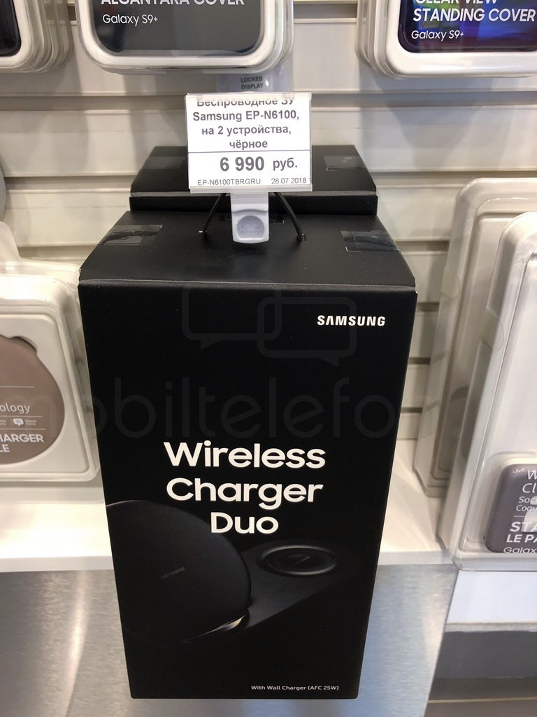 В России уже продается еще не анонсированная беспроводная зарядная станция Samsung Wireless Charger Duo