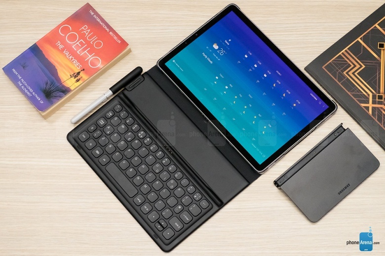 Представлен флагманский планшет Samsung Galaxy Tab S4, который стоит, как iPad Pro