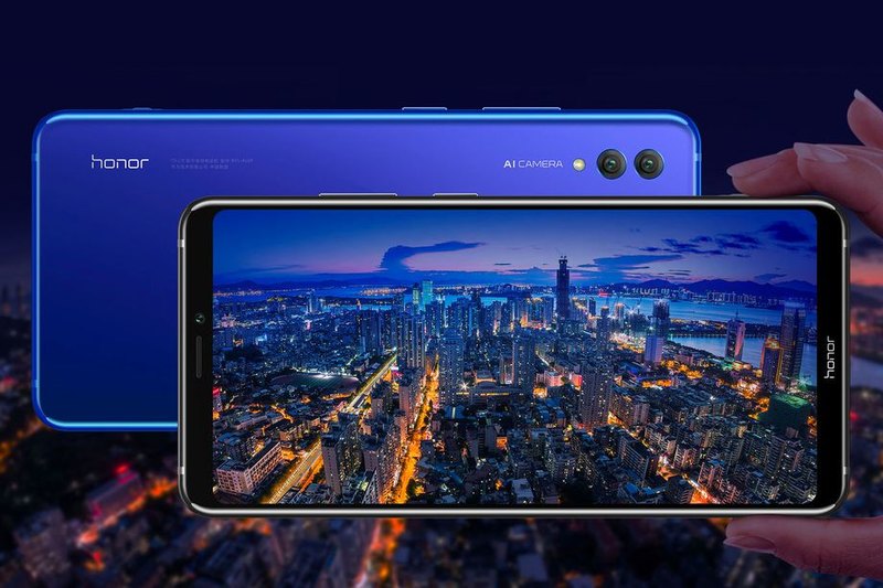 Новый смартфон Huawei: 7-дюймовый экран и аккумулятор емкостью 5 000 мА·ч