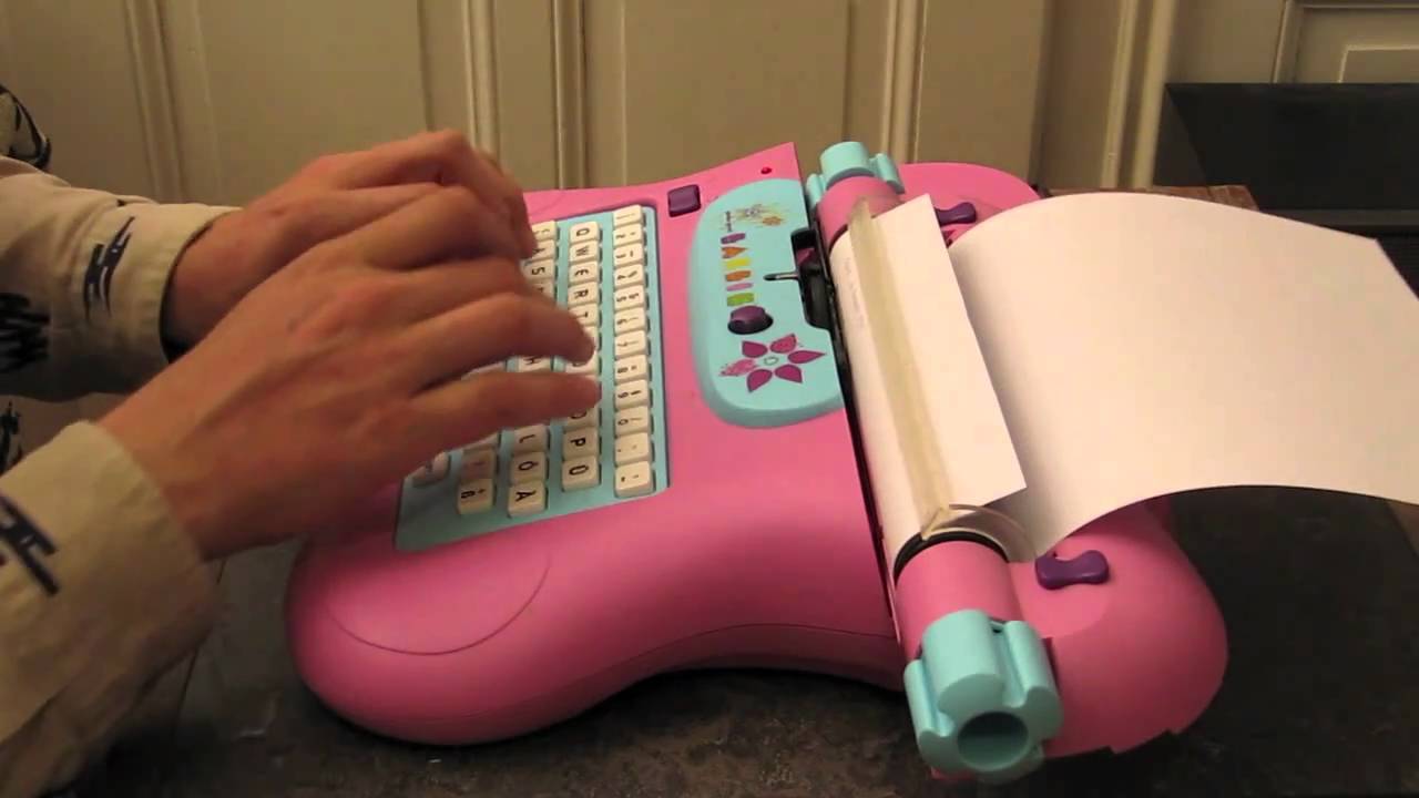 Игрушка или находка для шпиона: пишущая машинка Barbie™ - 2