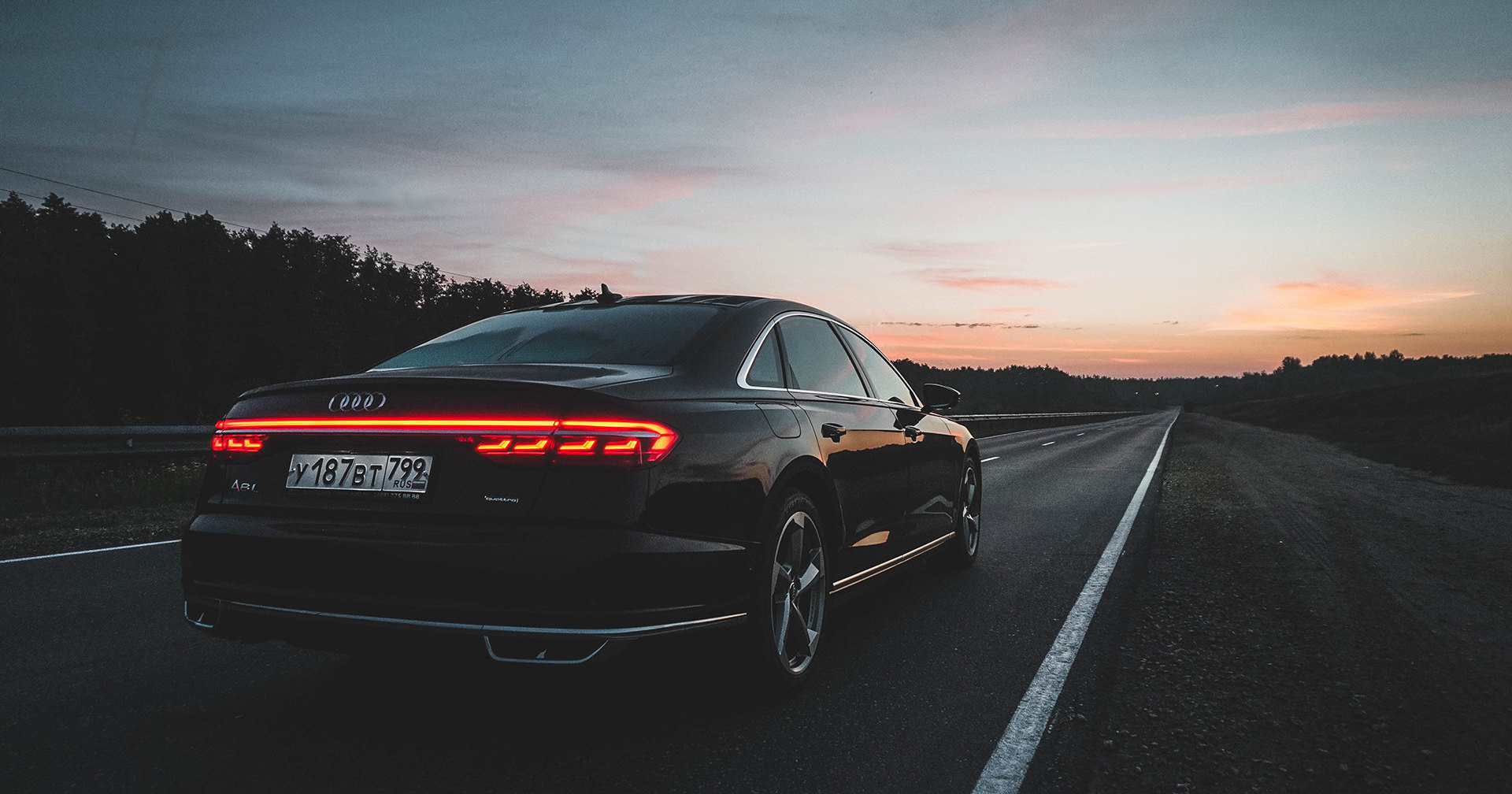 Технократия: тест Audi A8 L 55