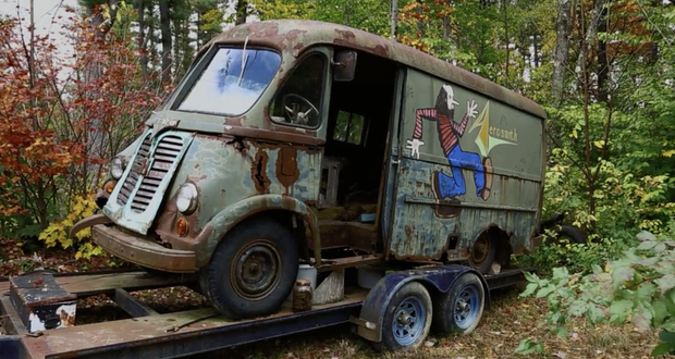 Старый гастрольный фургон группы Aerosmith нашли в лесу