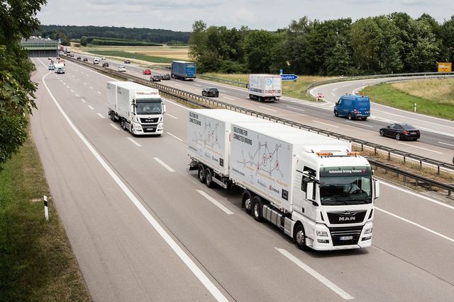 Робомобили: Platooning и баварские колбаски - 1