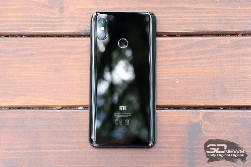 Новая статья: Обзор Xiaomi Mi 8: главный смартфон Xiaomi возвращается