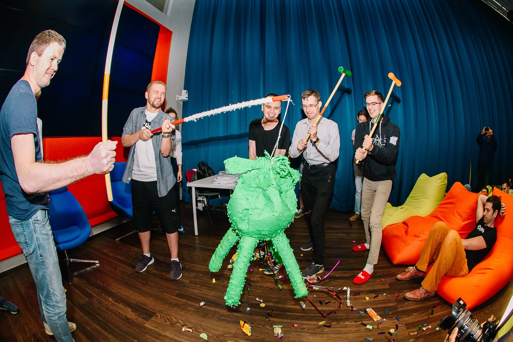 1500 публикаций, игра-капча для программистов и разбитый мозгошмыга: 10 лет нашему блогу - 16