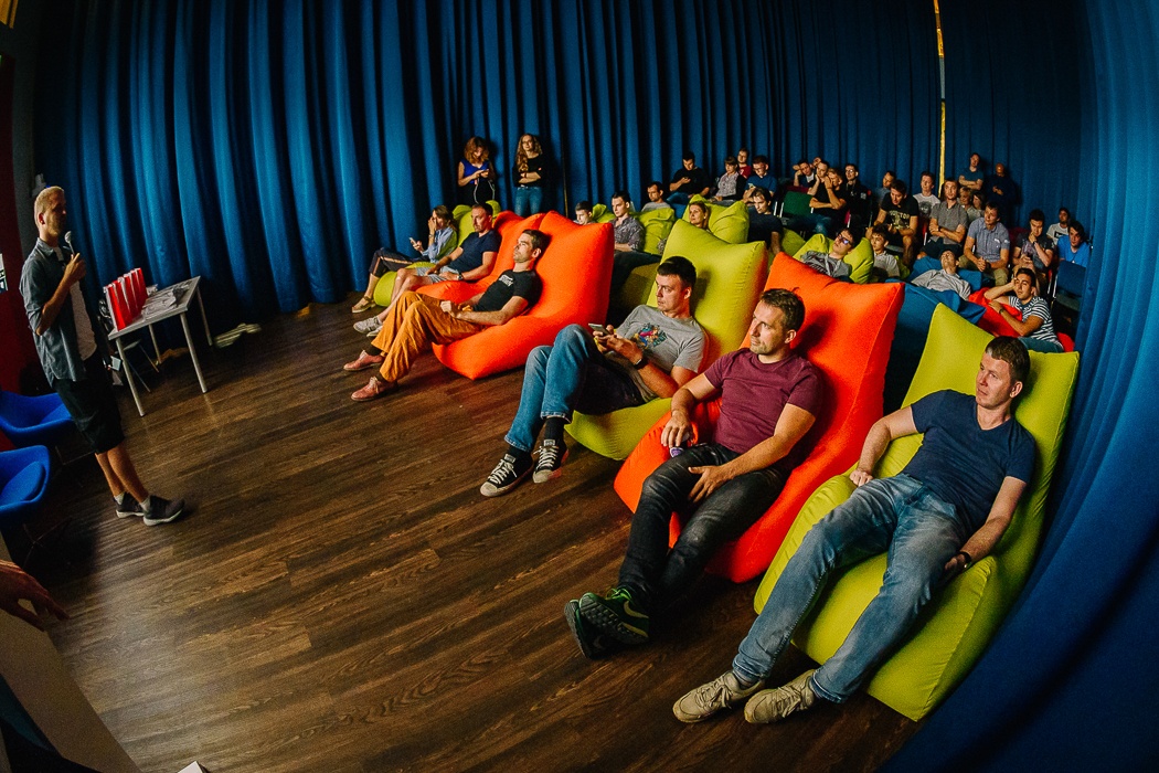 1500 публикаций, игра-капча для программистов и разбитый мозгошмыга: 10 лет нашему блогу - 2