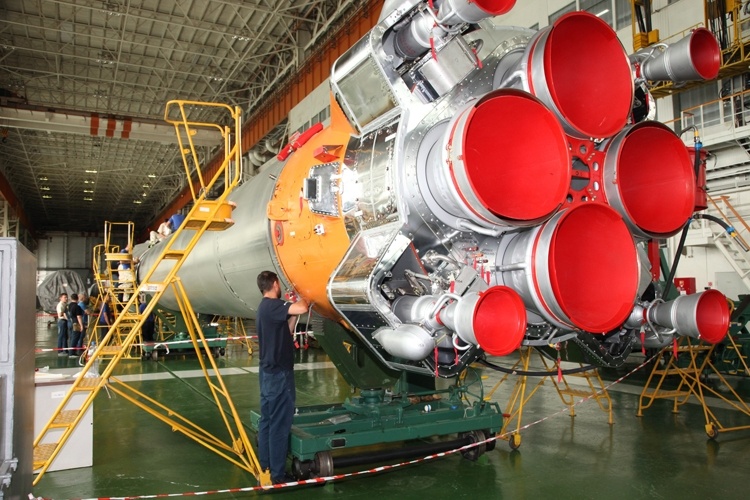 Пилотируемый корабль «Союз МС-10» отправится к МКС в октябре