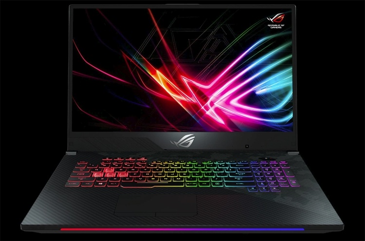 Игровой 17-дюймовый ноутбук ASUS ROG Strix Scar II GL704 весит менее 3 кг