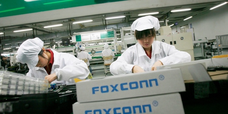 Foxconn построит в Китае полупроводниковое предприятие