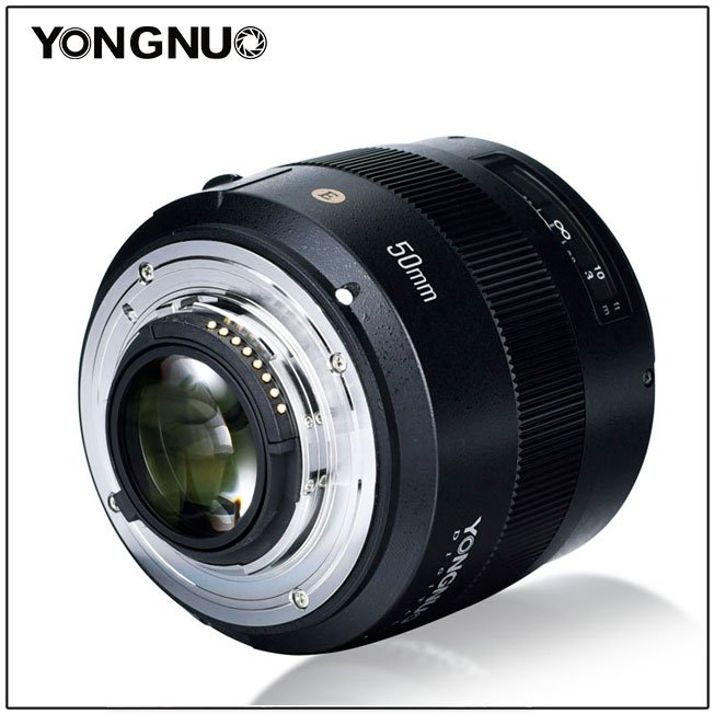 Объектив Yongnuo YN 50mm f/1.4NE II с креплением Nikon F оснащен электромагнитной диафрагмой