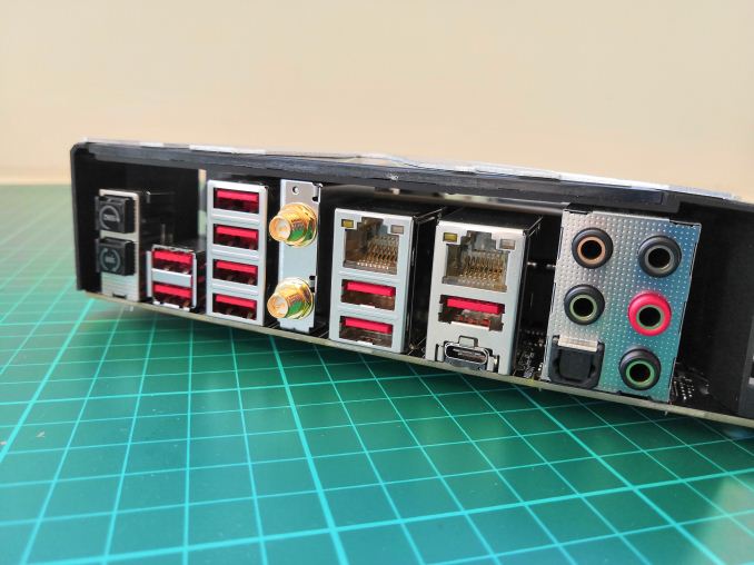 AMD ThreadRipper 2: первое знакомство - 32 AMD ThreadRipper 2: первое знакомство - 32