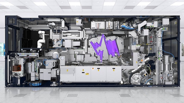 Под давлением США нидерландская ASML больше не может нанимать на работу китайцев